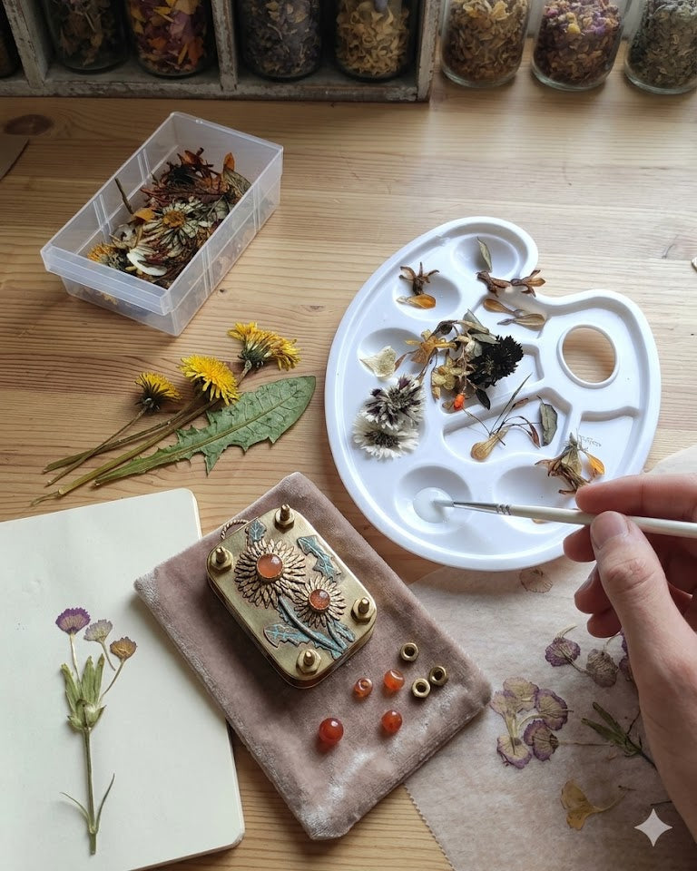 Mini Flower Press Crafty